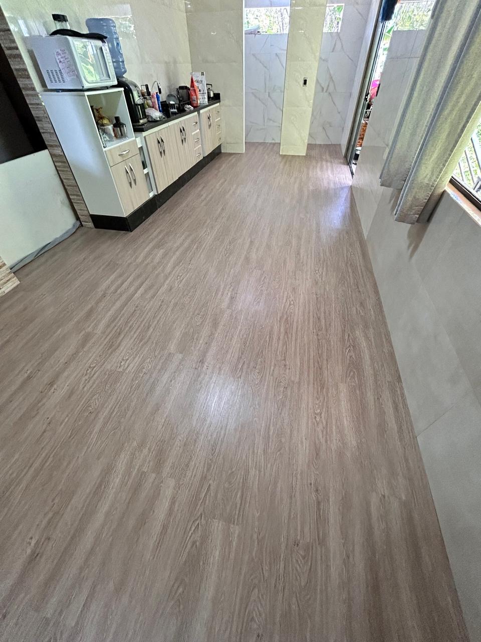PISO VINÍLICO DE PVCACÁCIA