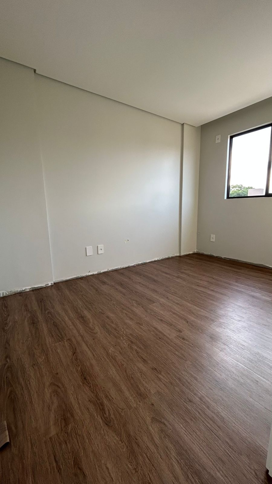 PISO VINÍLICO DE PVC AMÊNDOA — foto 3