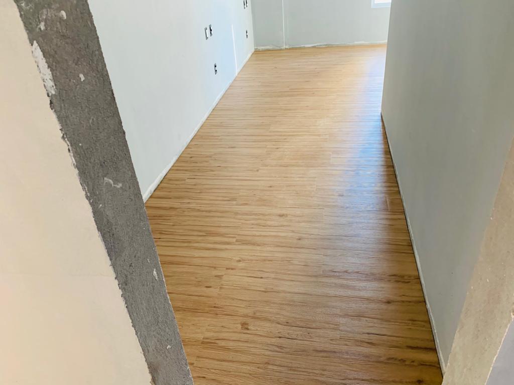 PISO DE PVC IPÊ AVELÃ — foto 8