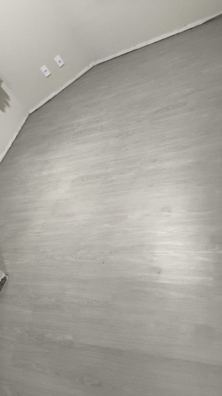 PISO VINÍLICO DE PVC LINHEIRO — foto 4