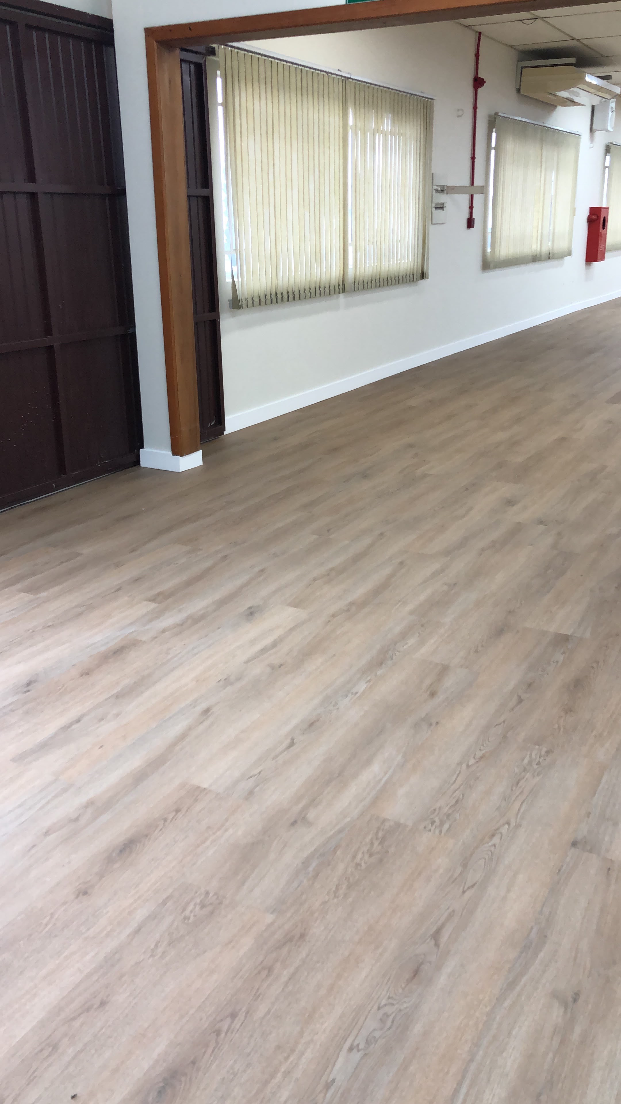 PISO VINÍLICO DE PVC MADRI — foto 3