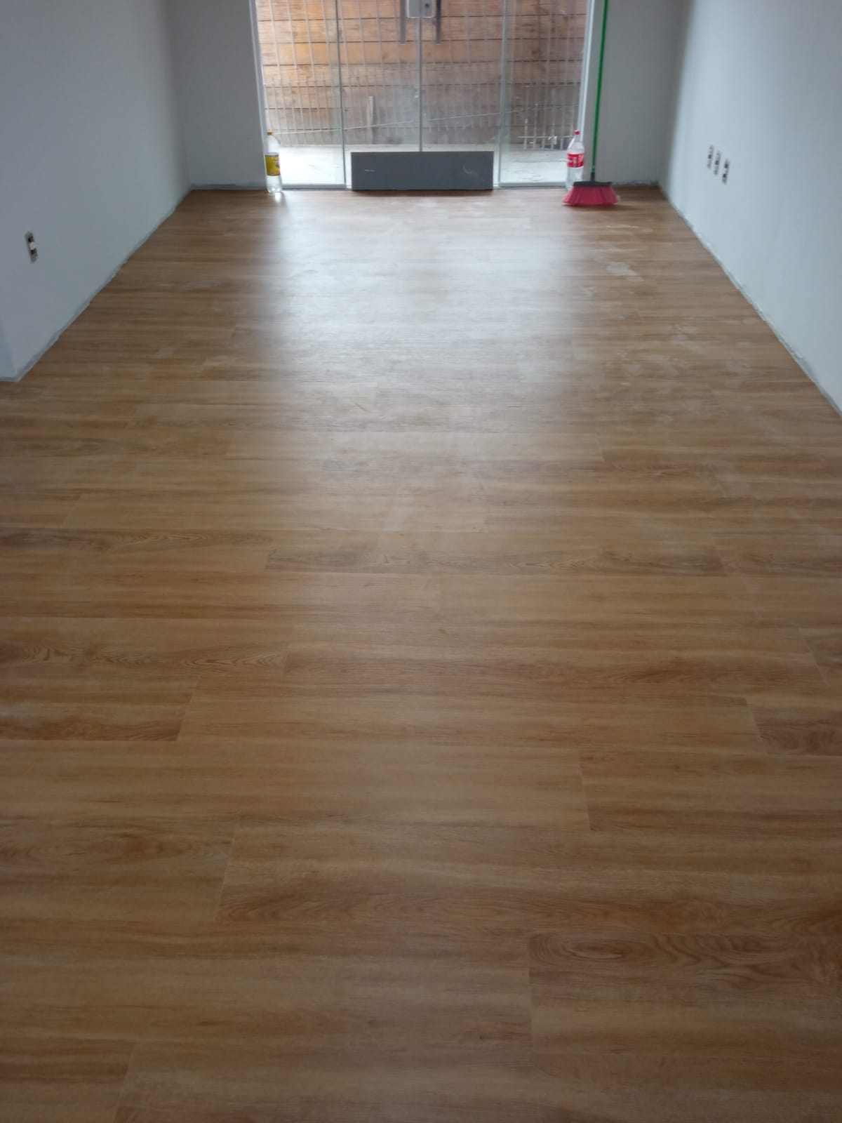 PISO VINÍLICO DE PVC PAPOULA — foto 4