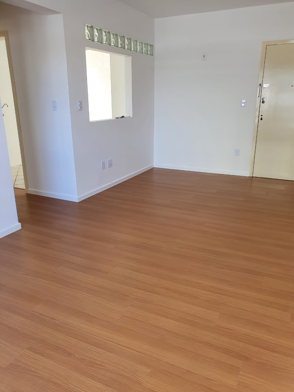 Piso laminado Carvalho — foto 4