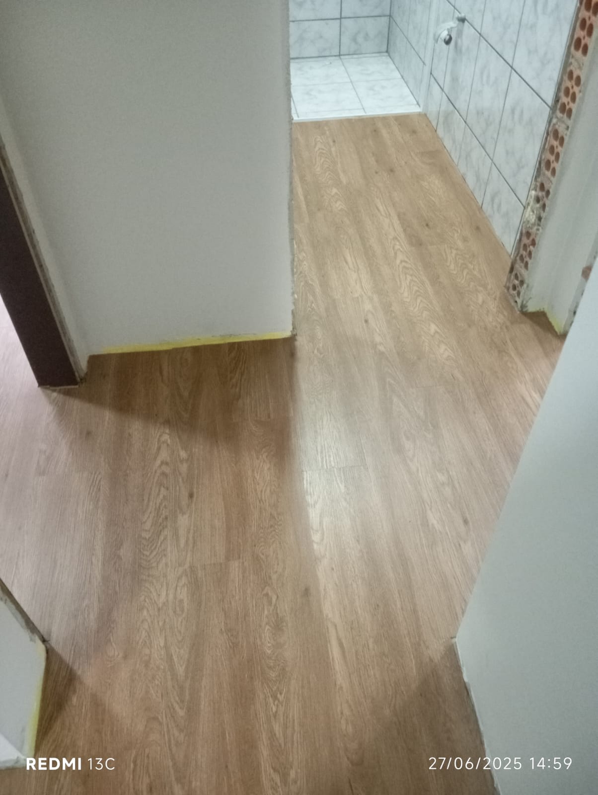 PISO VINÍLICO DE PVC ANDIROBA — foto 8