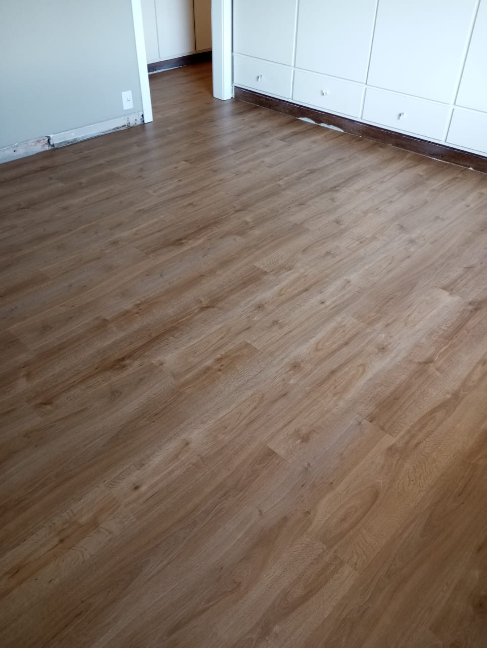 PISO VINÍLICO DE PVC BAOBÁ — foto 2