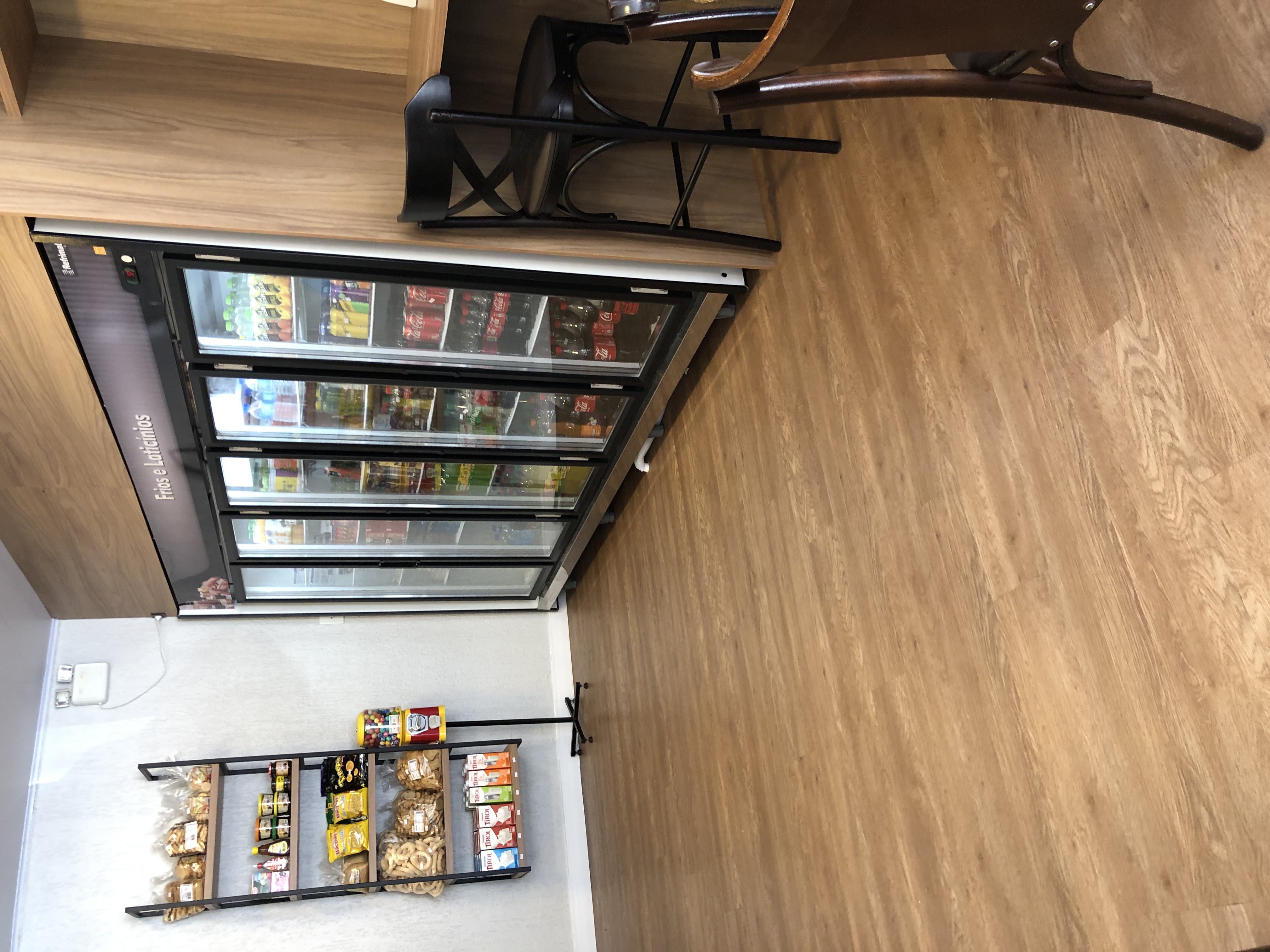 PISO VINÍLICO DE PVC AMARANTO — foto 2