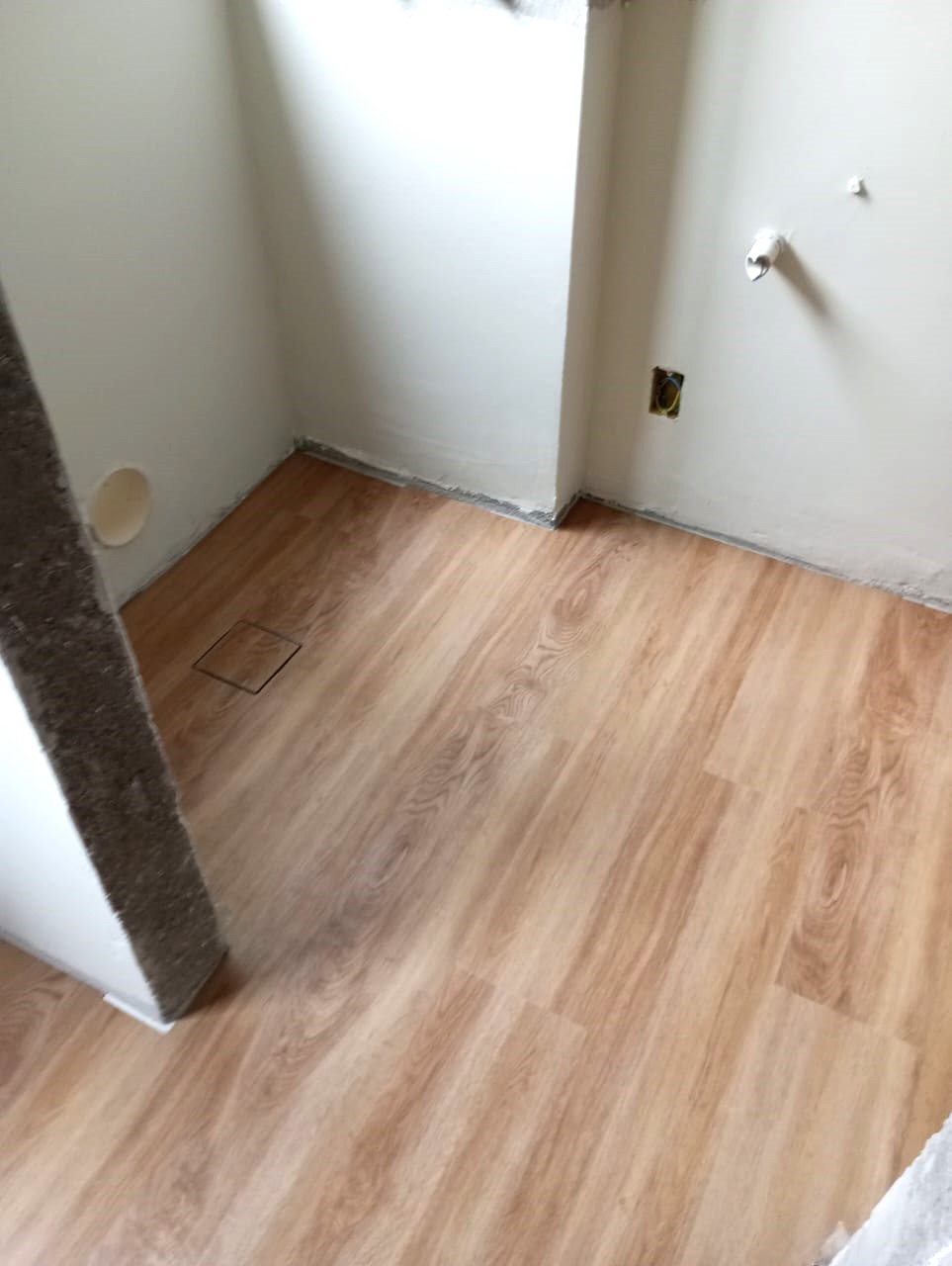 PISO VINÍLICO DE PVC PAPOULA — foto 9