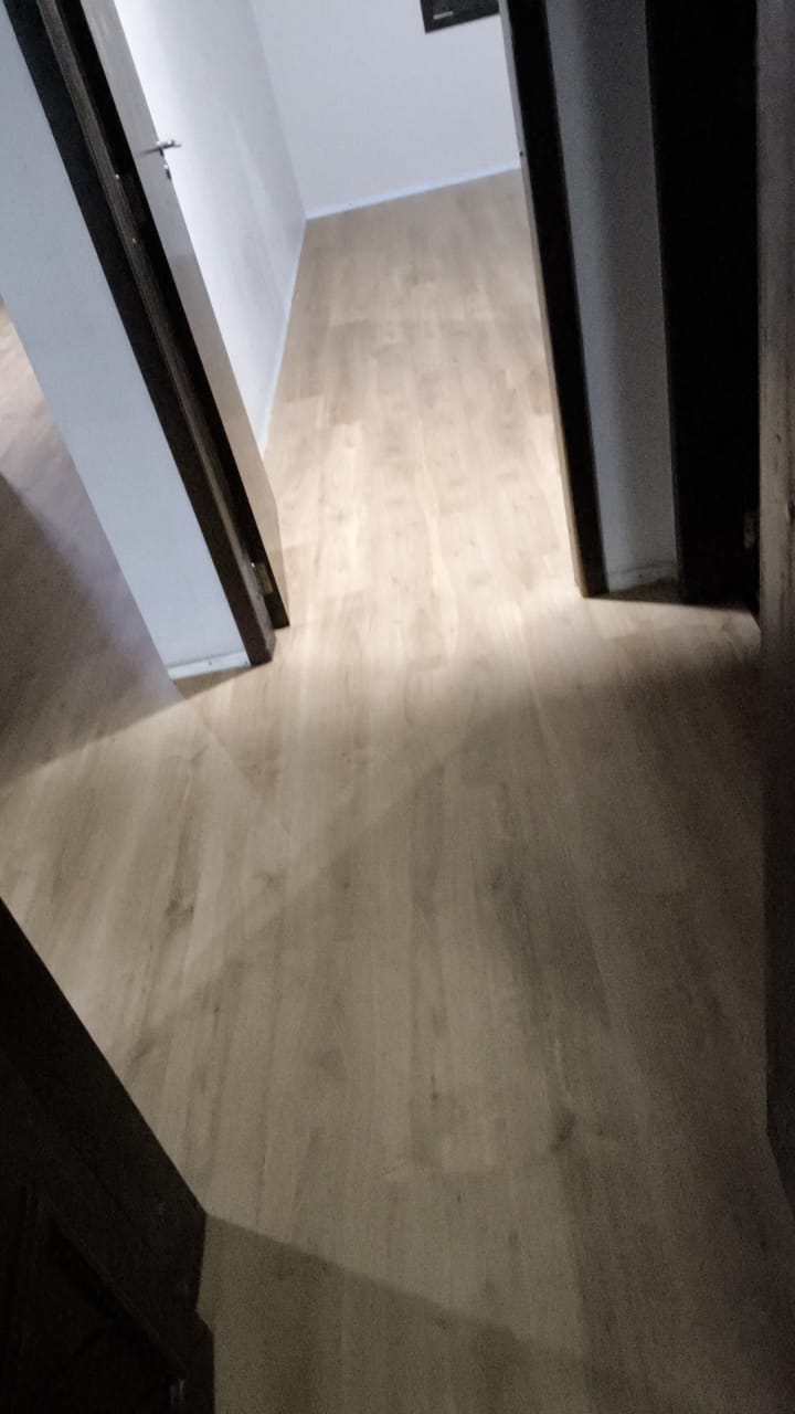 PISO VINÍLICO DE PVC BAOBÁ — foto 4