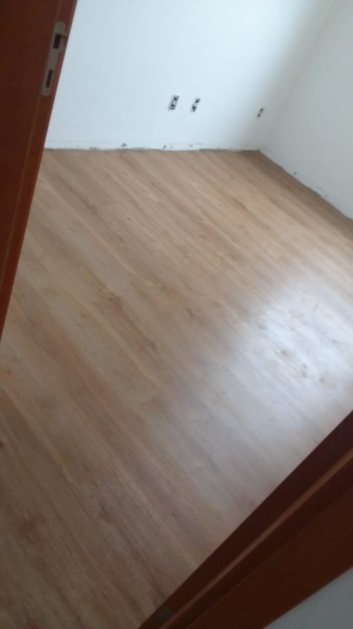 PISO VINÍLICO DE PVC BAOBÁ — foto 4