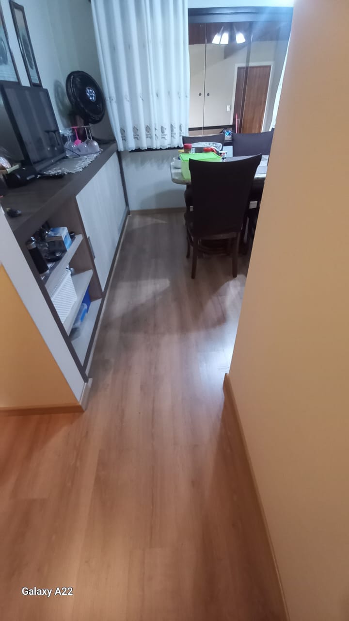 PISO LAMINADO INSTALADO — foto 10