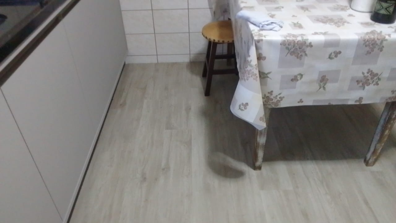 piso vinílico instalado — foto 3