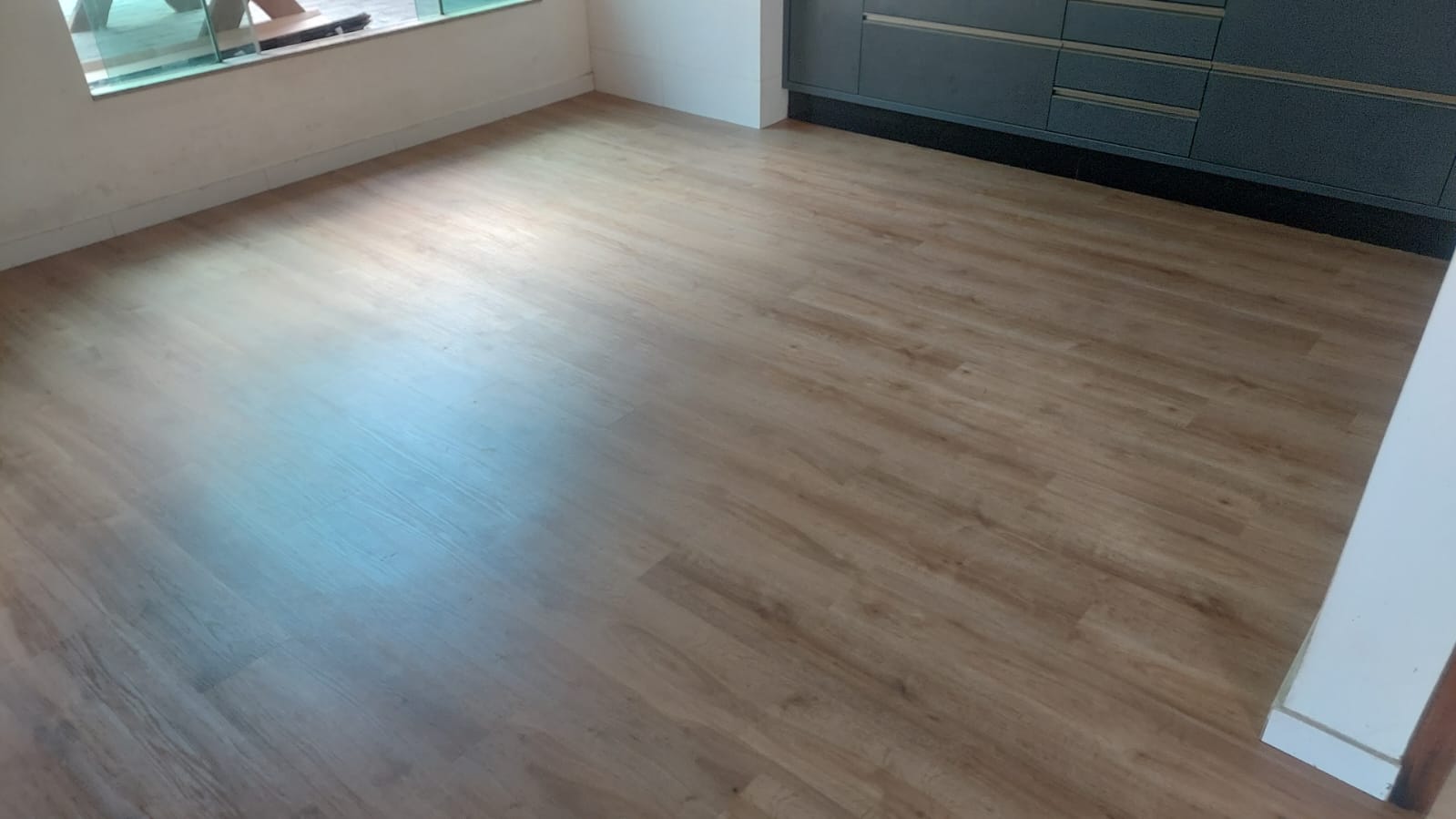 PISO VINÍLICO BAOBÁ — foto 3