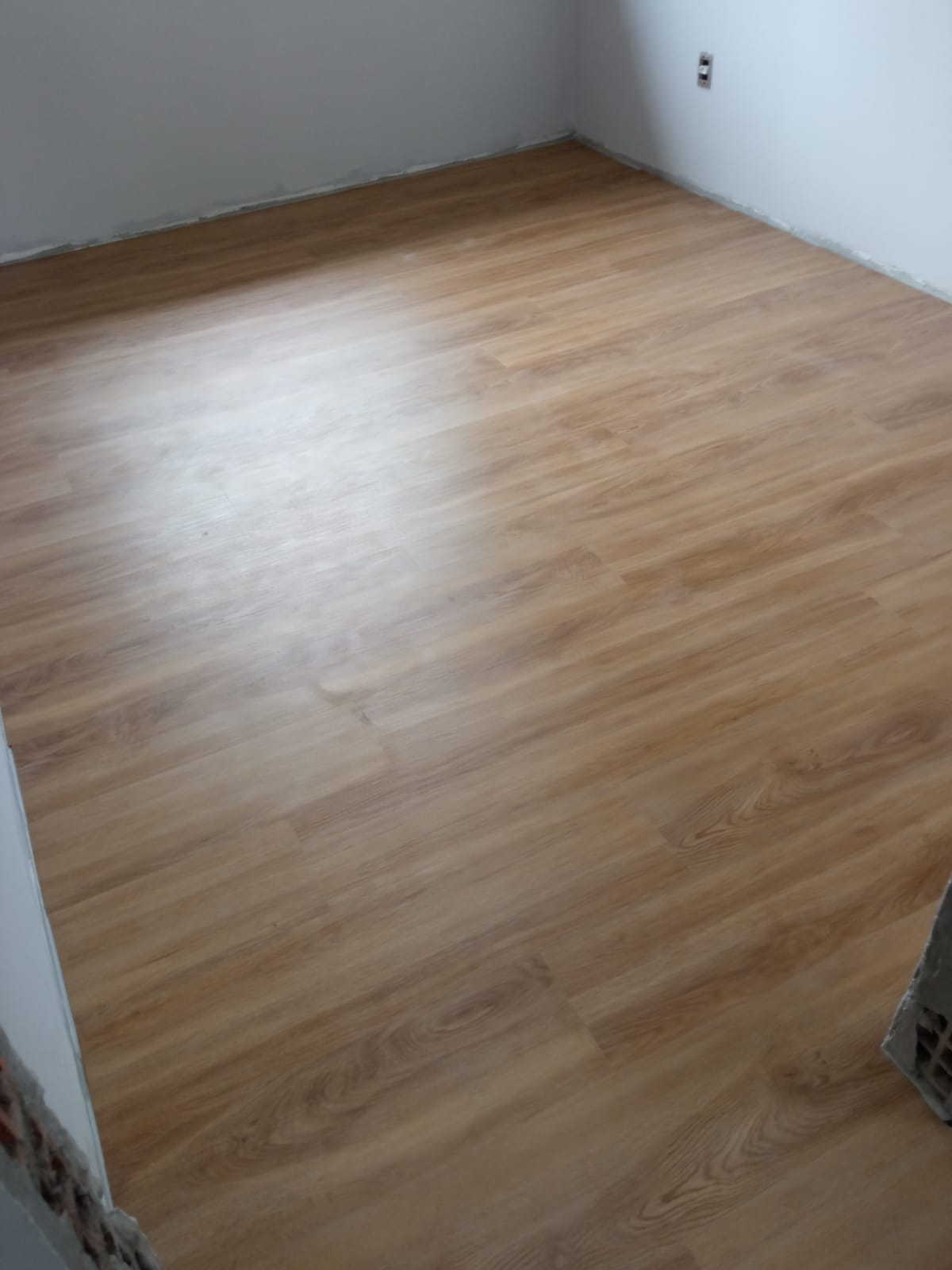 PISO VINÍLICO DE PVC PAPOULA