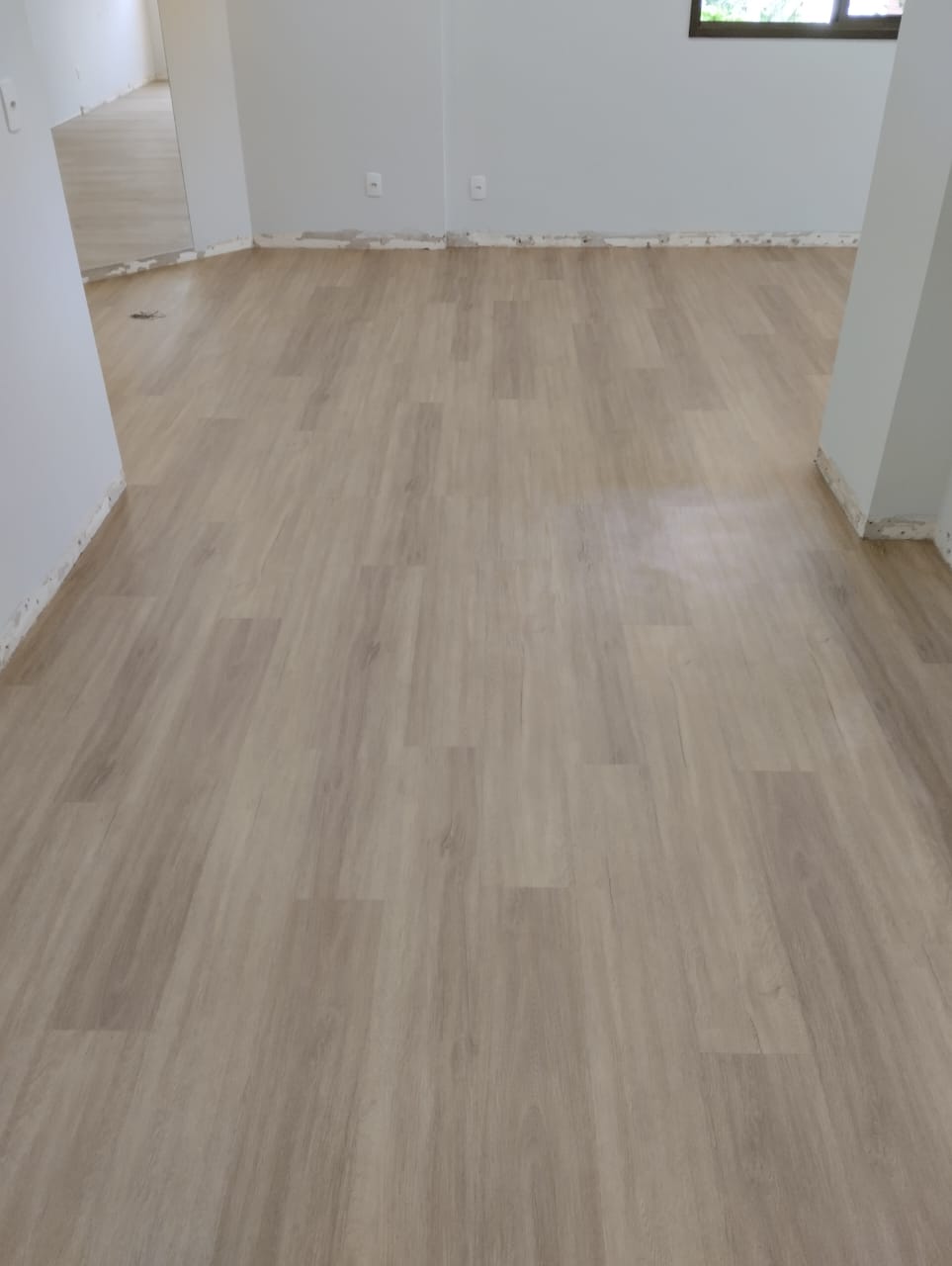 PISO VINÍLICO ANGELIM