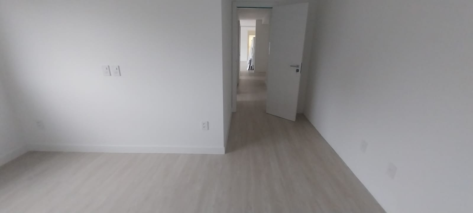 PISO VINÍLICO DE PVC PLÁTANO — foto 6