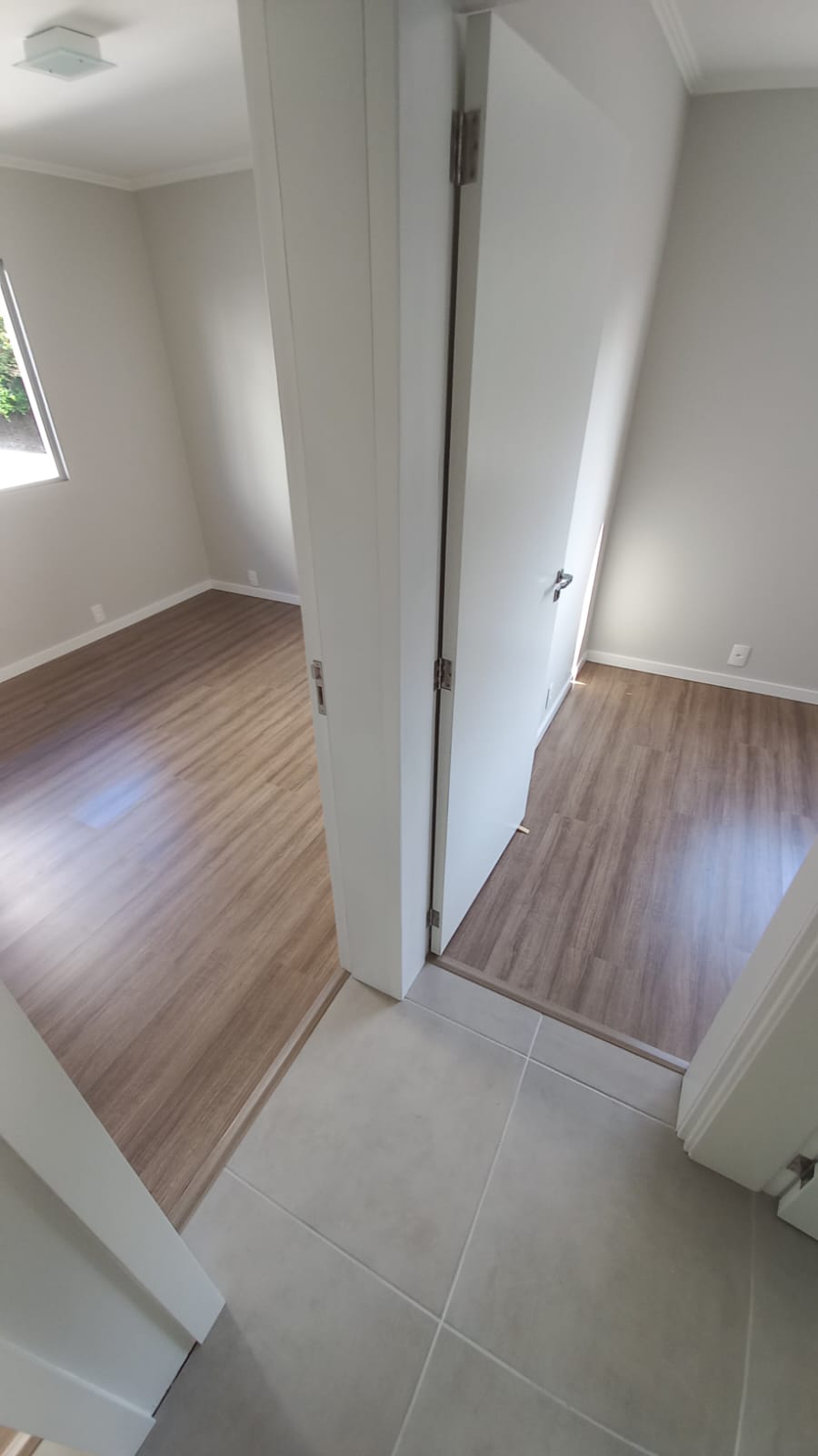 PISO LAMINADO AMÊNDOA — foto 2