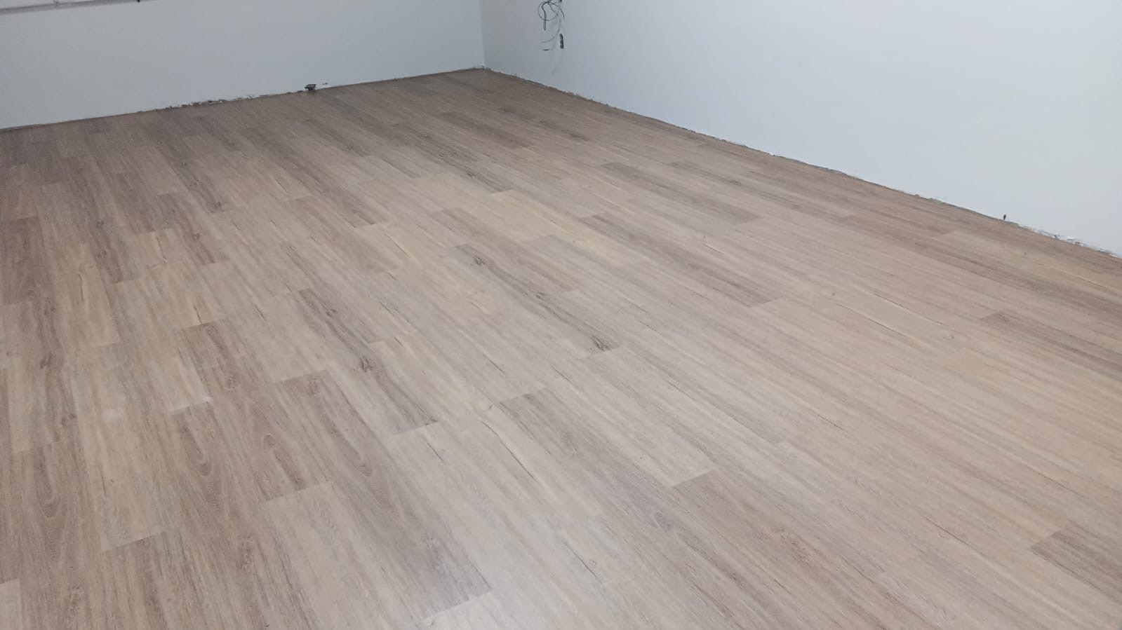 PISO VINÍLICO DE PVC TAUARI — foto 4