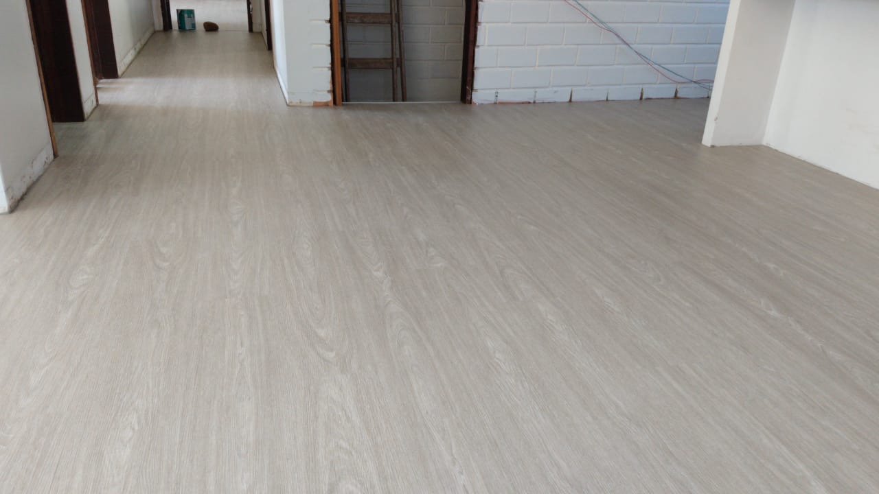 PISO DE PVC LAVANDA — foto 6