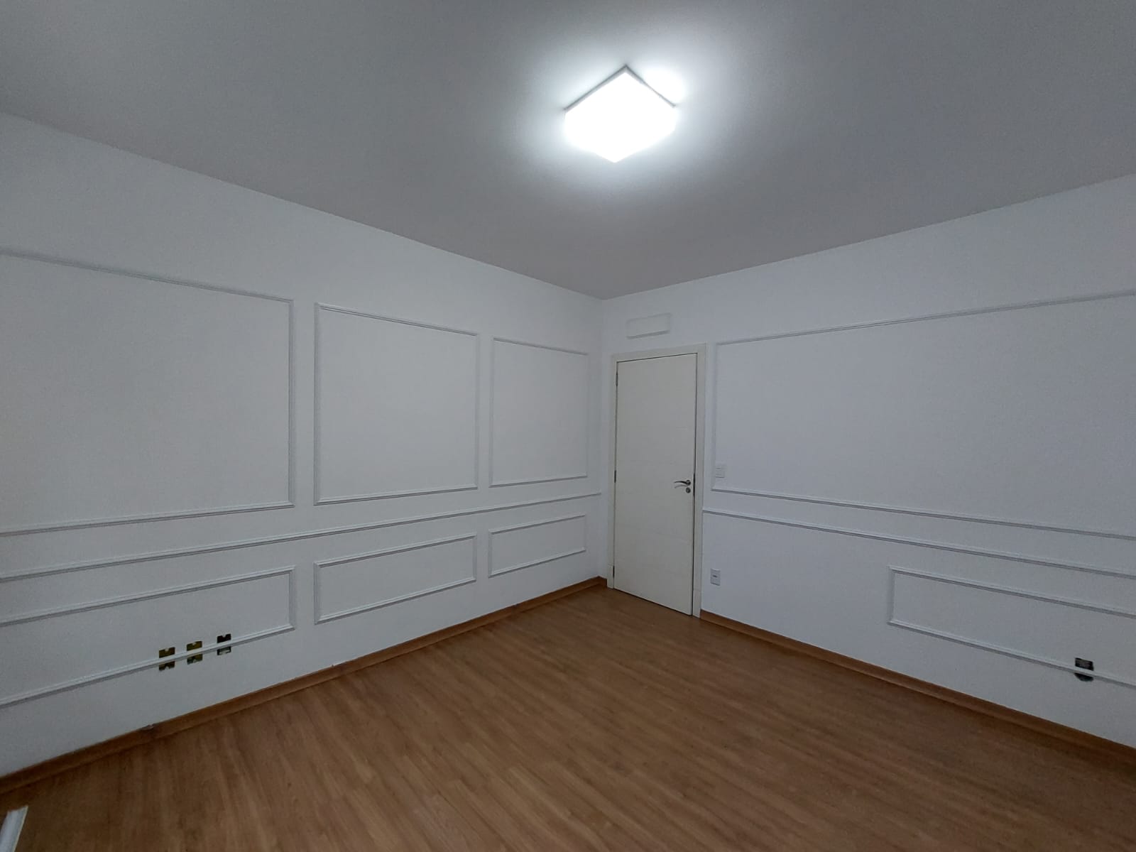 BOISERIE DE POLIESTIRENO — foto 2