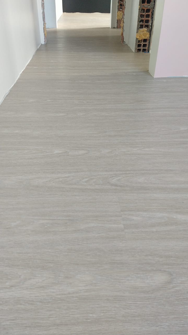 PISO DE PVC LAVANDA — foto 4