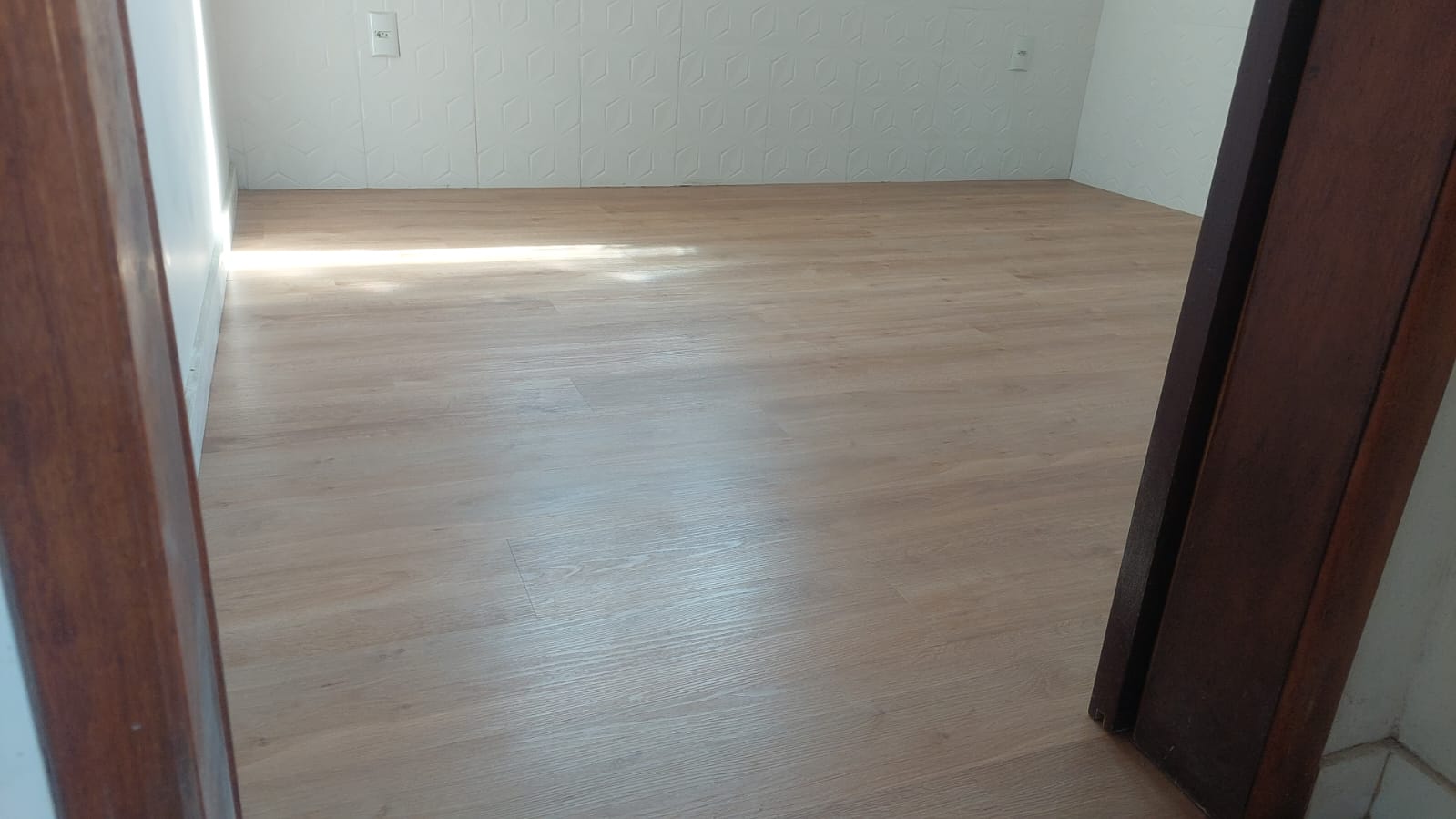 PISO VINÍLICO BAOBÁ — foto 6