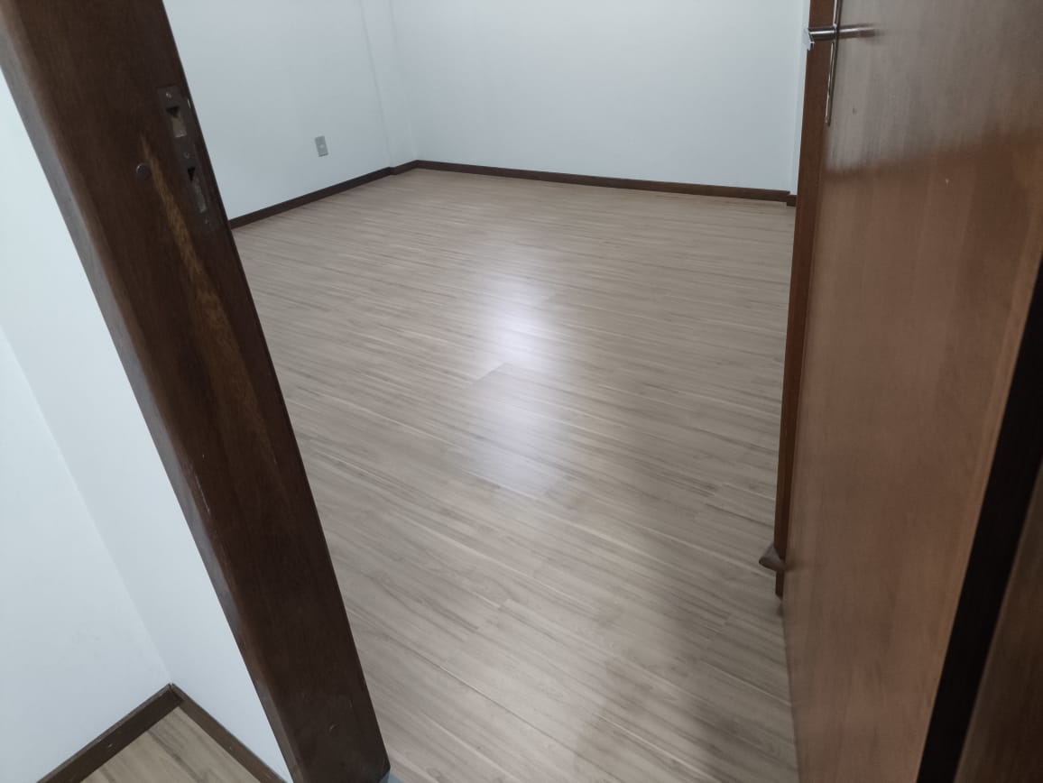 PISO LAMINADO CAPUCCINO — foto 7