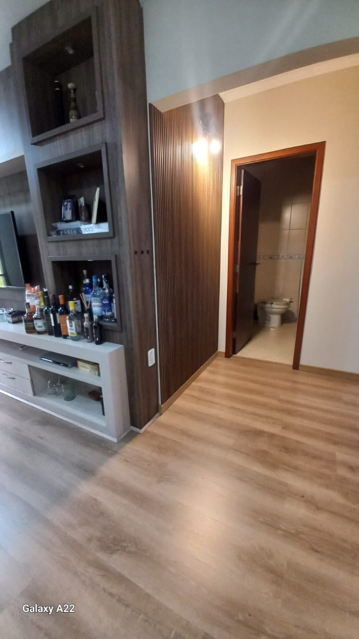 PISO LAMINADO INSTALADO — foto 8