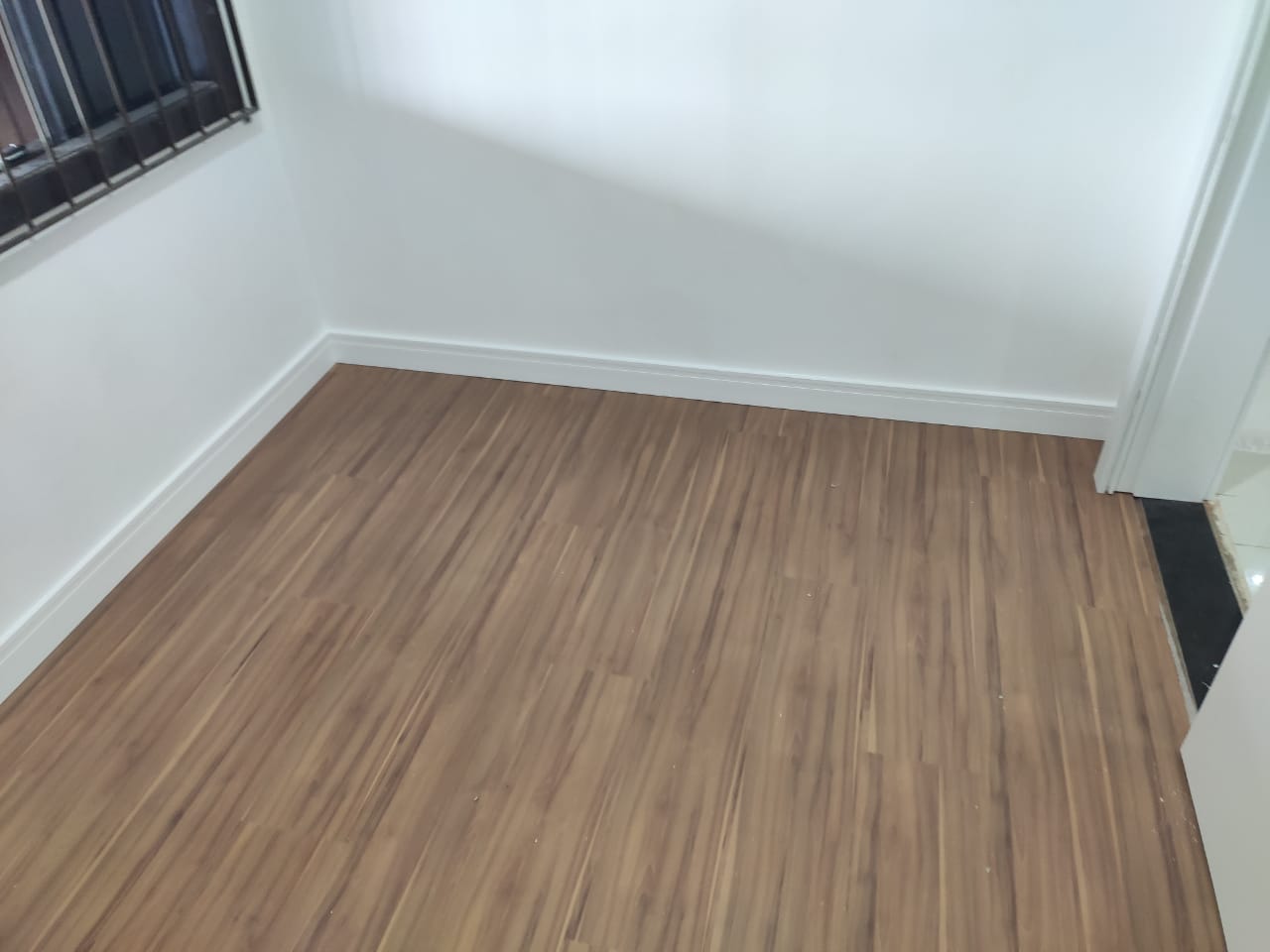 Piso laminado Capuccino — foto 2