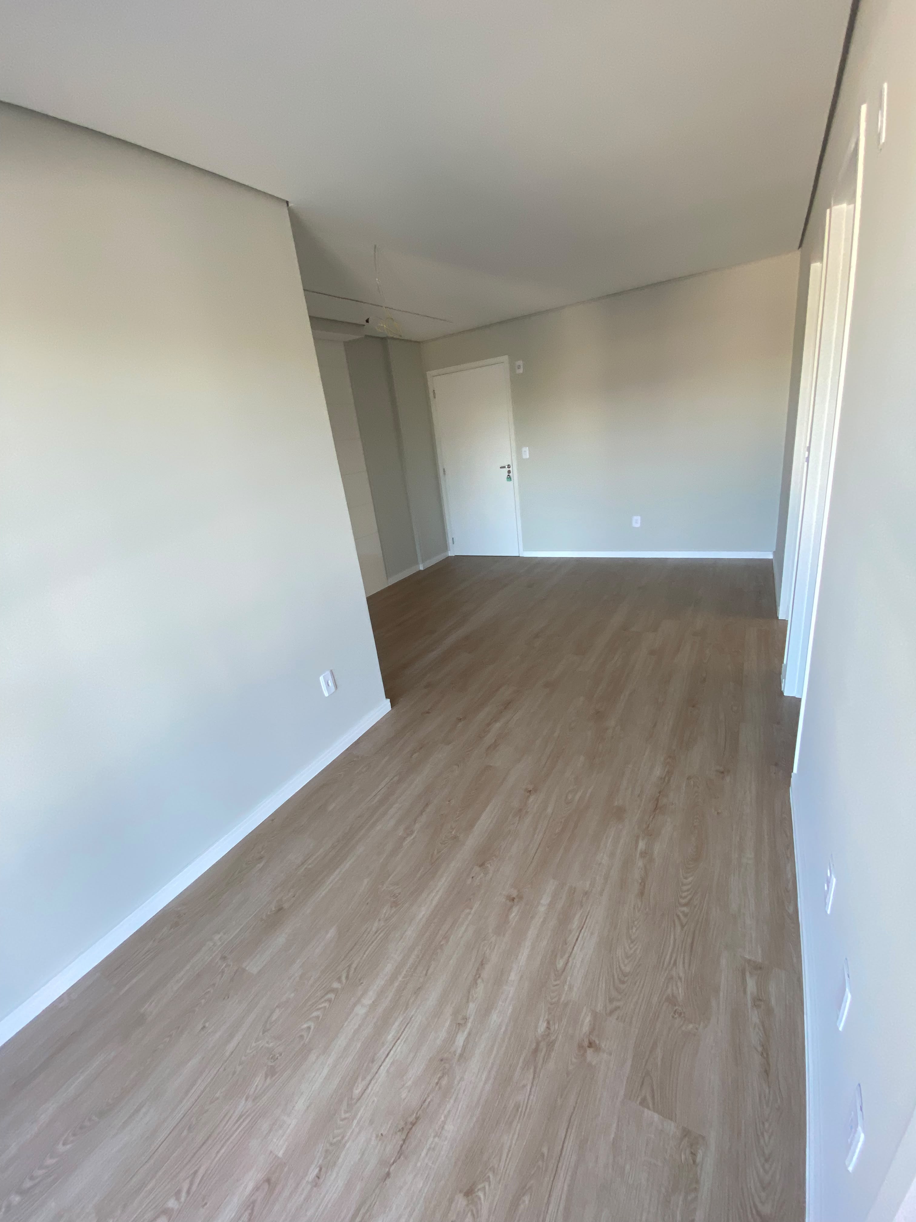 PISO VINÍLICO DE PVC FIGUEIRA — foto 3