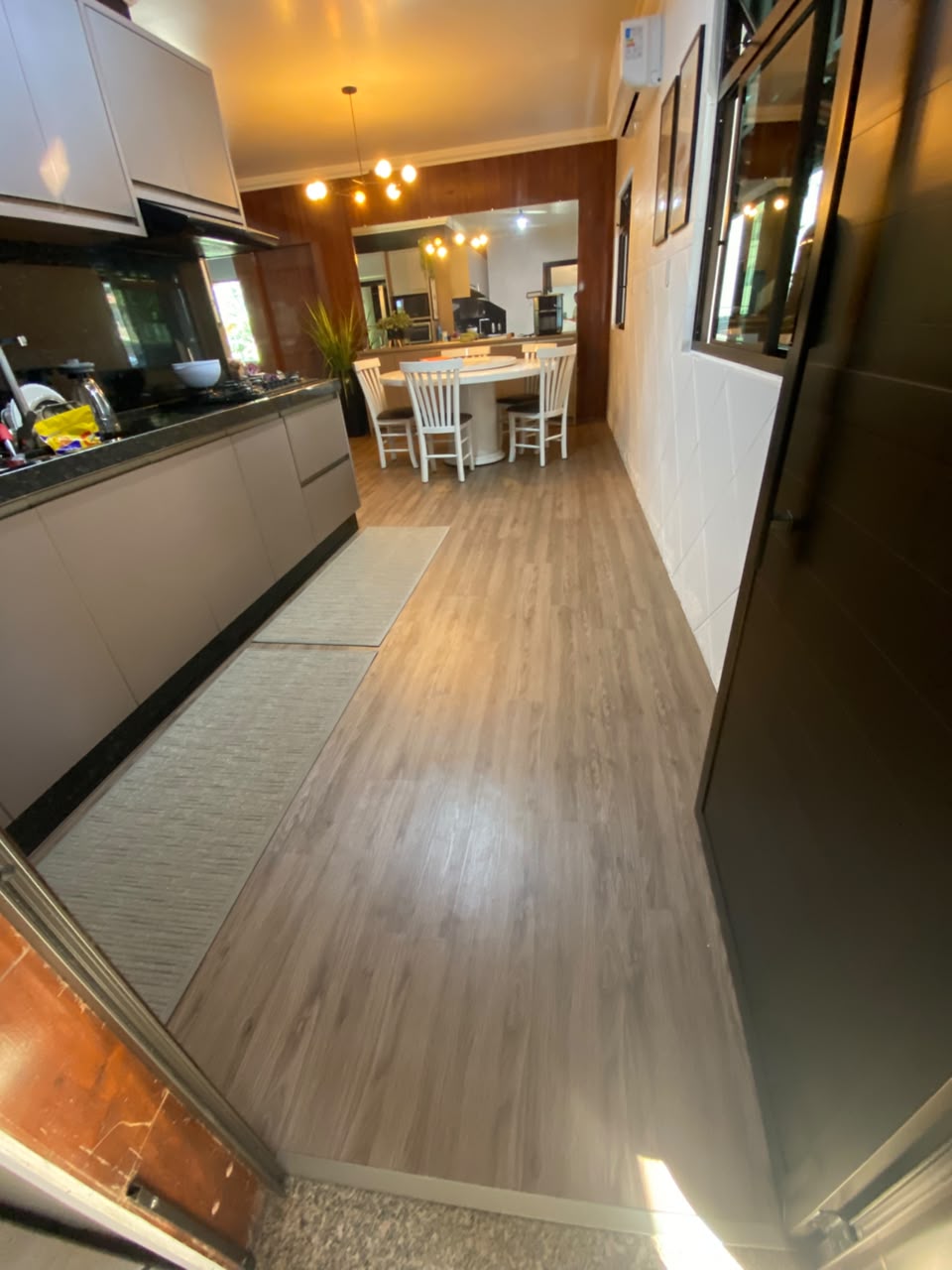 PISO VINÍLICO DE PVC CRAVO — foto 4