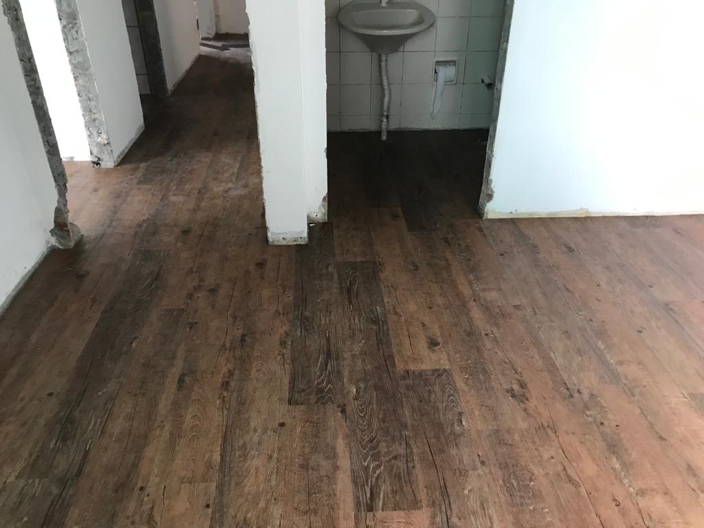 PISO DE PVC AMOREIRA