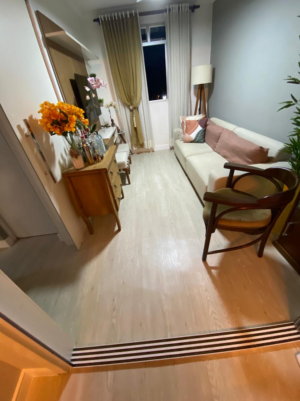 PISO DE PVC PLÁTANO — foto 4