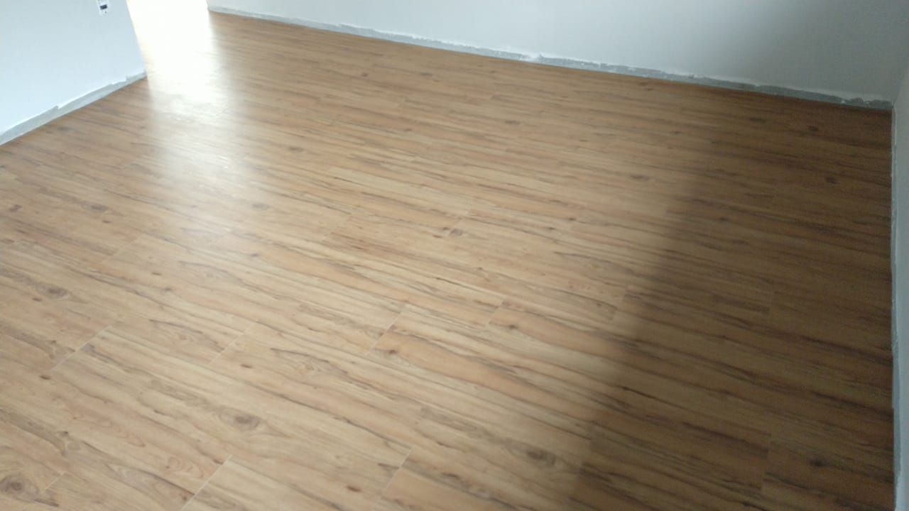 PISO DE PVC CARVALHO TURIM — foto 4