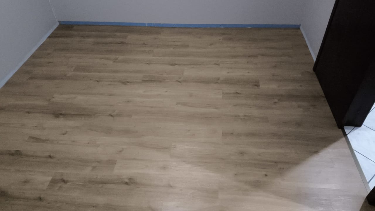 PISO VINÍLICO DE PVC BAOBÁ — foto 11