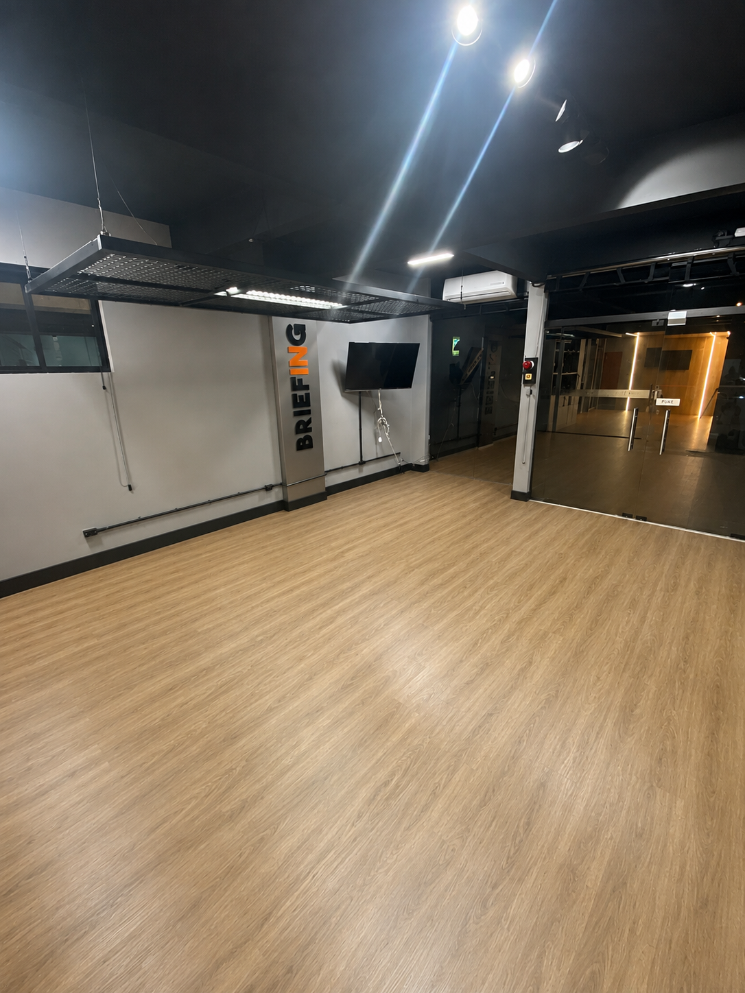 PISO VINÍLICO DE PVC AMÊNDOA — foto 6