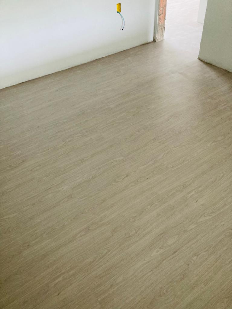 PISO DE PVC LINHEIRO — foto 4