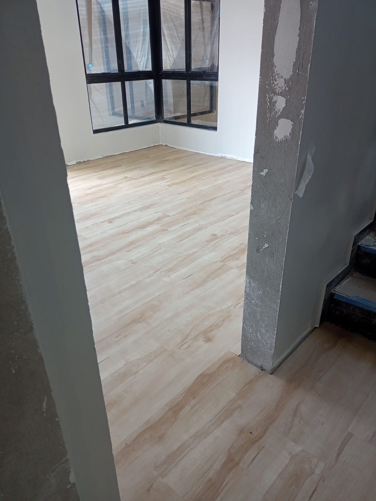 PISO VINÍLICO DE PVC MATTE