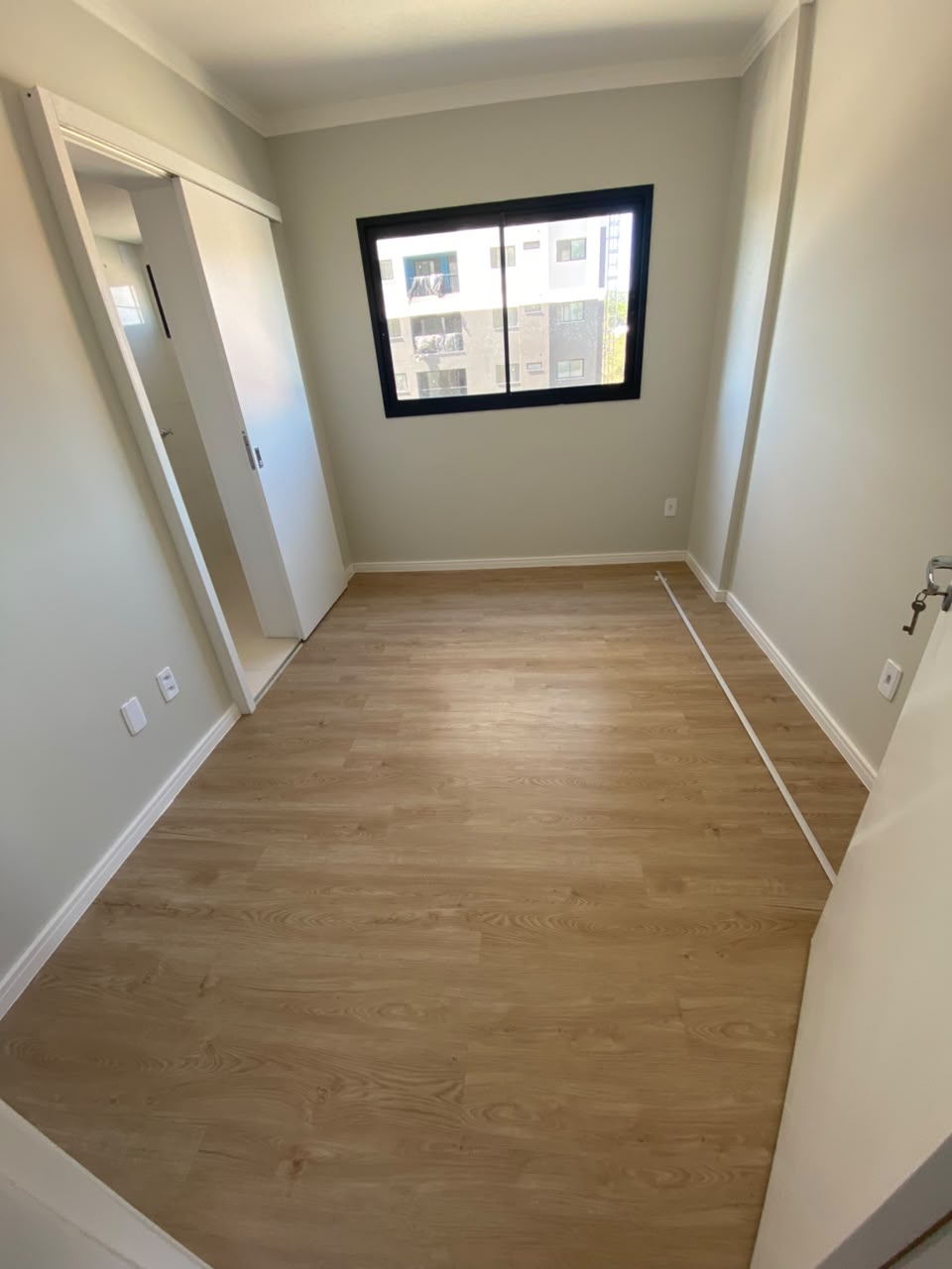 PISO VINÍLICO DE PVC FIGUEIRA