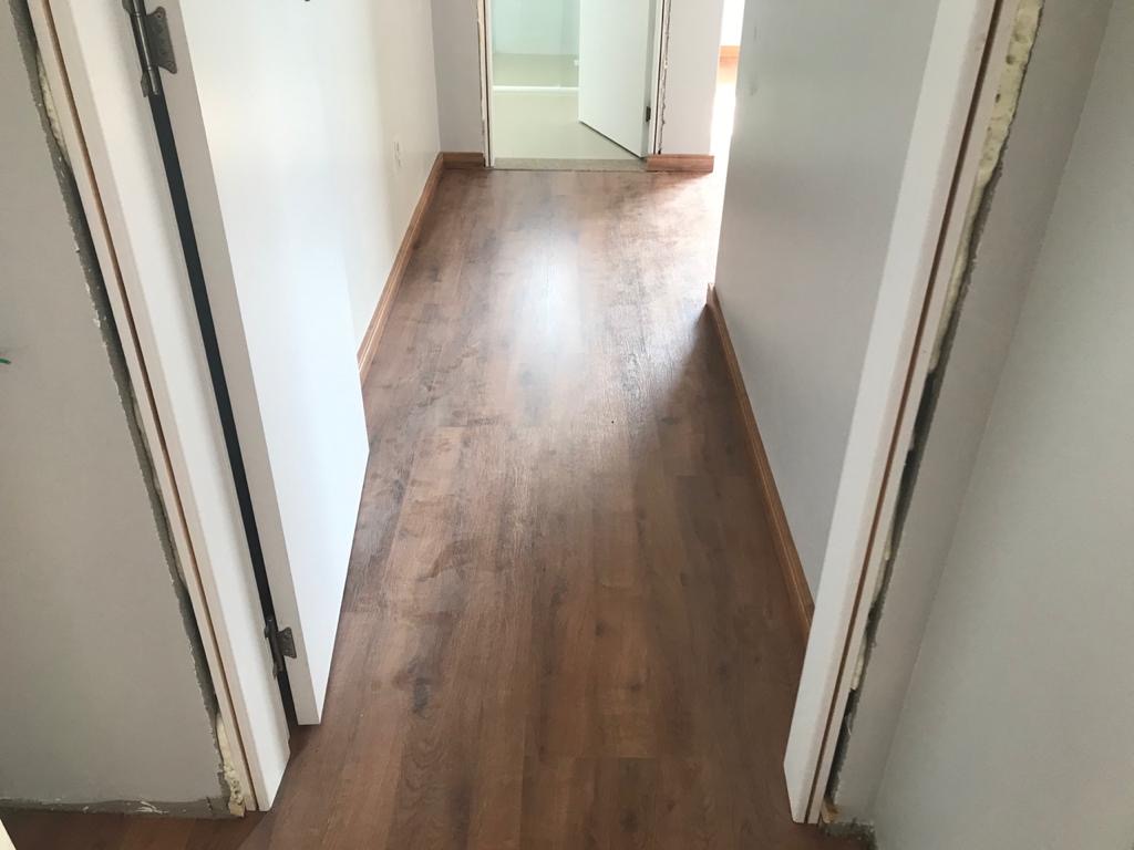 Piso laminado Carvalho Sevilha