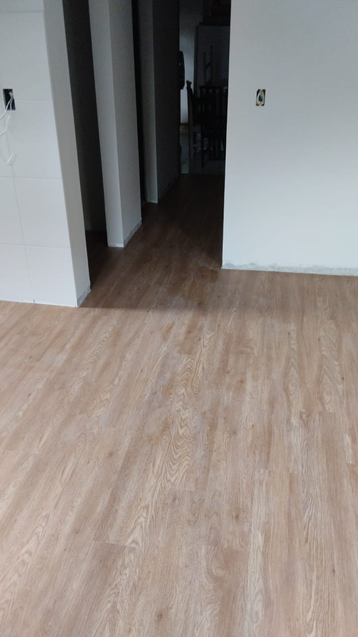 PISO VINÍLICO DE PVC ANDIROBA  — foto 4