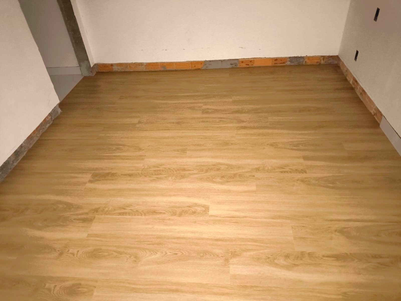 PISO VINÍLICO DE PVC PAPOULA — foto 2