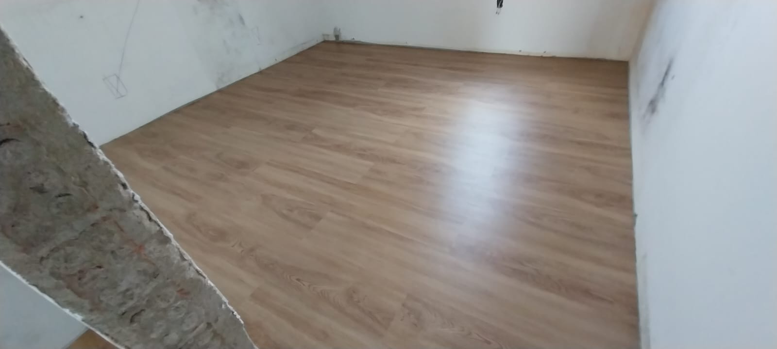 PISO VINÍLICO DE PVC PAPOULA — foto 2