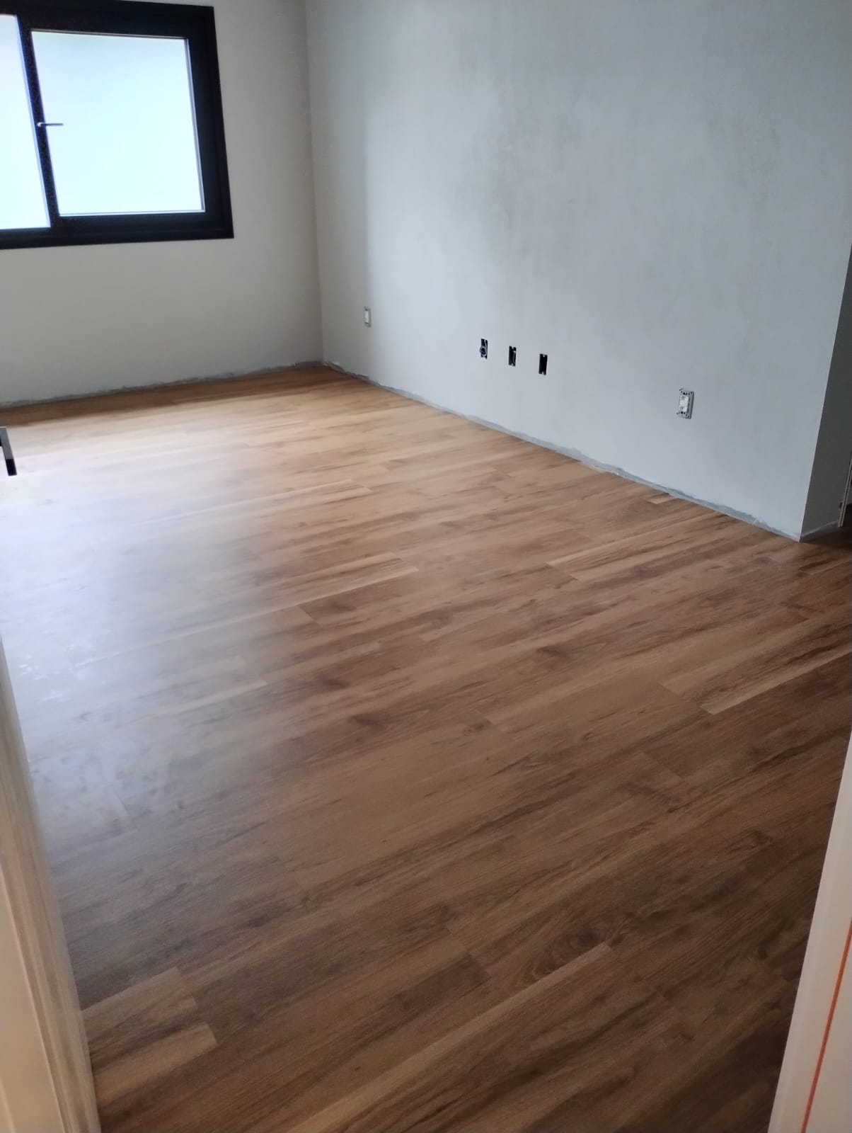 PISO VINÍLICO DE PVC CAMÉLIA — foto 9