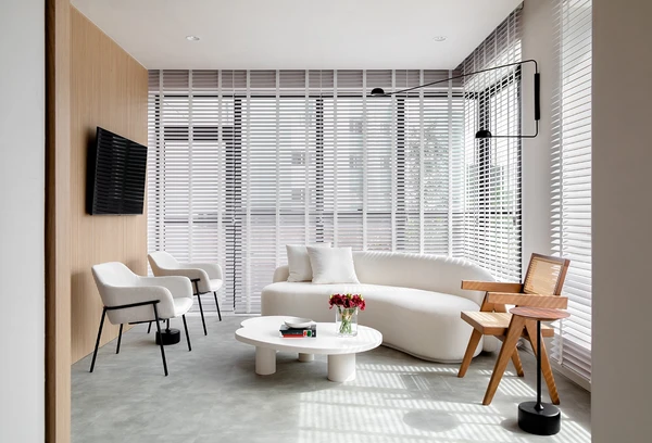 PISO VINÍLICO E PERSIANAS — foto 7