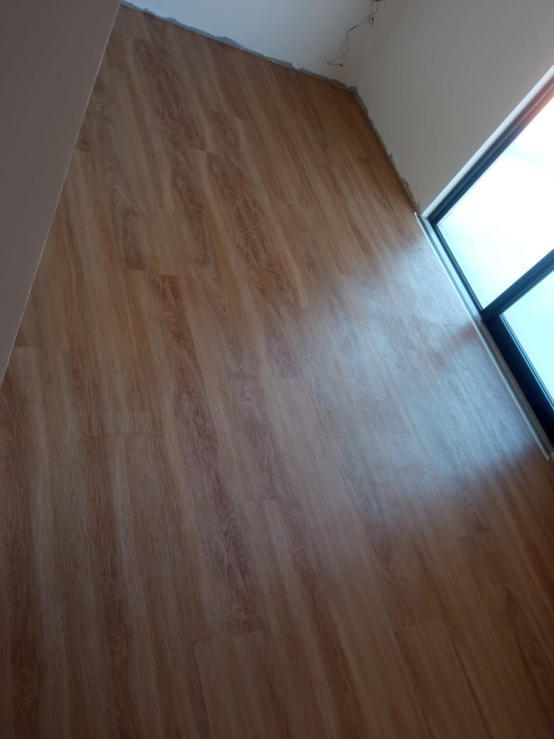 PISO VINÍLICO DE PVC PAPOULA — foto 4