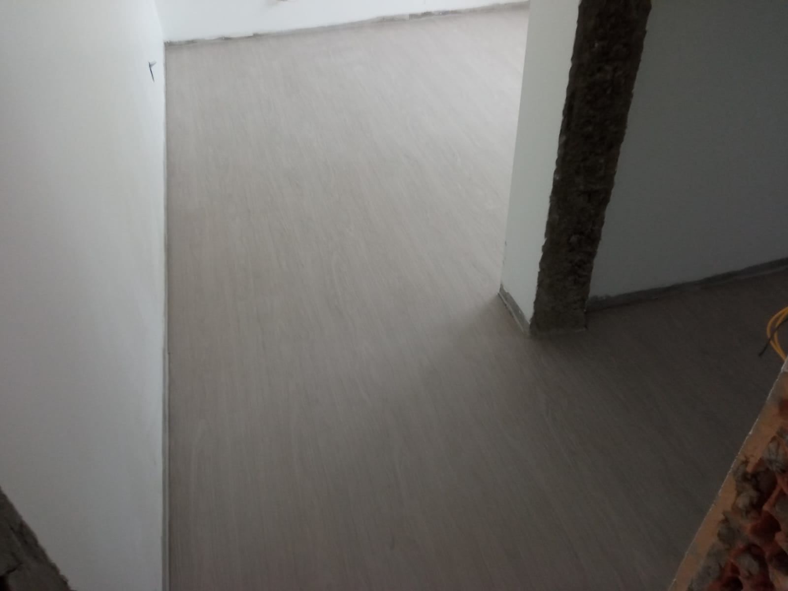 PISO VINÍLICO DE PVC LINHEIRO — foto 14