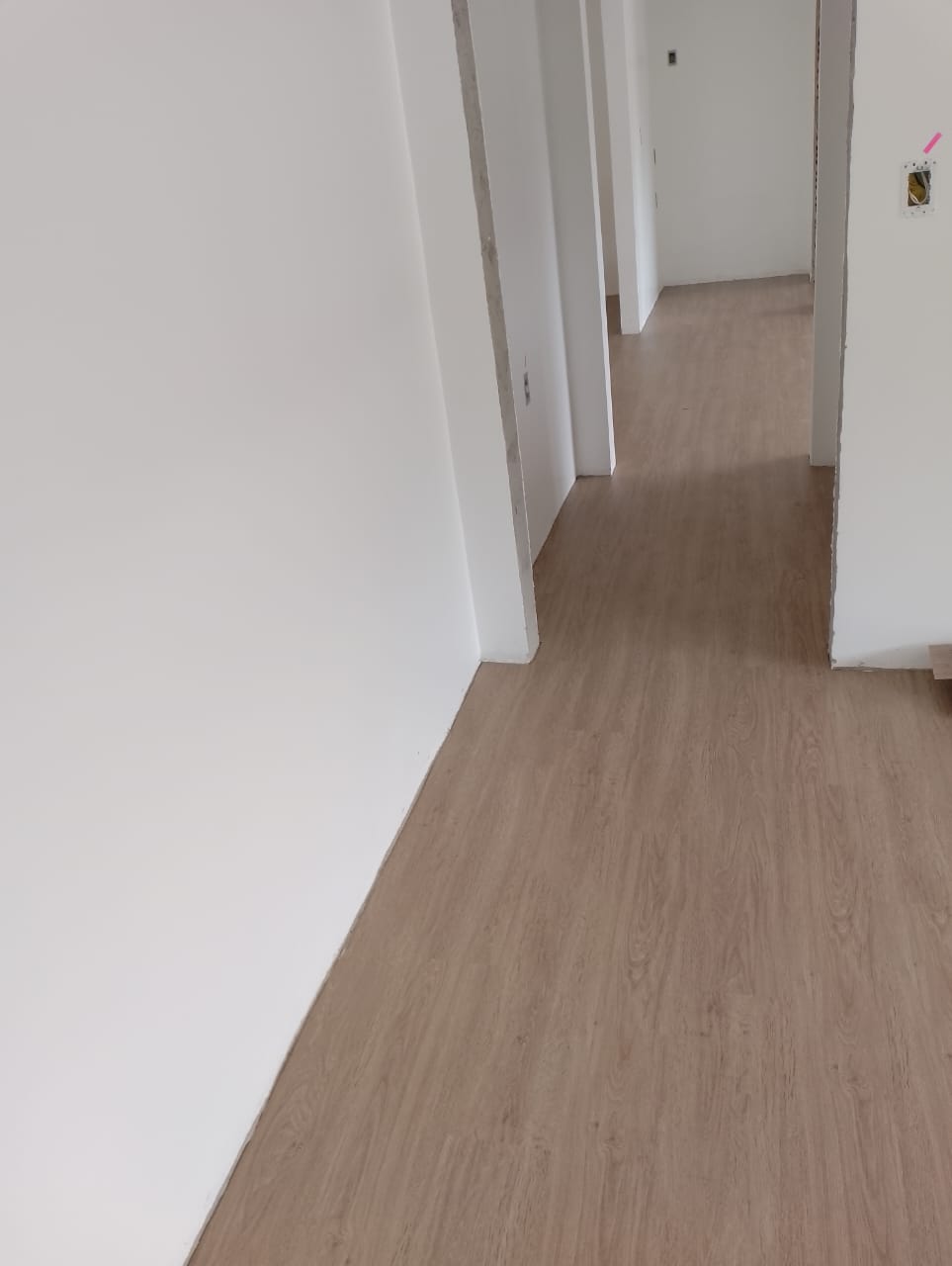 PISO VINÍLICO DE PVC SALGUEIRO — foto 2