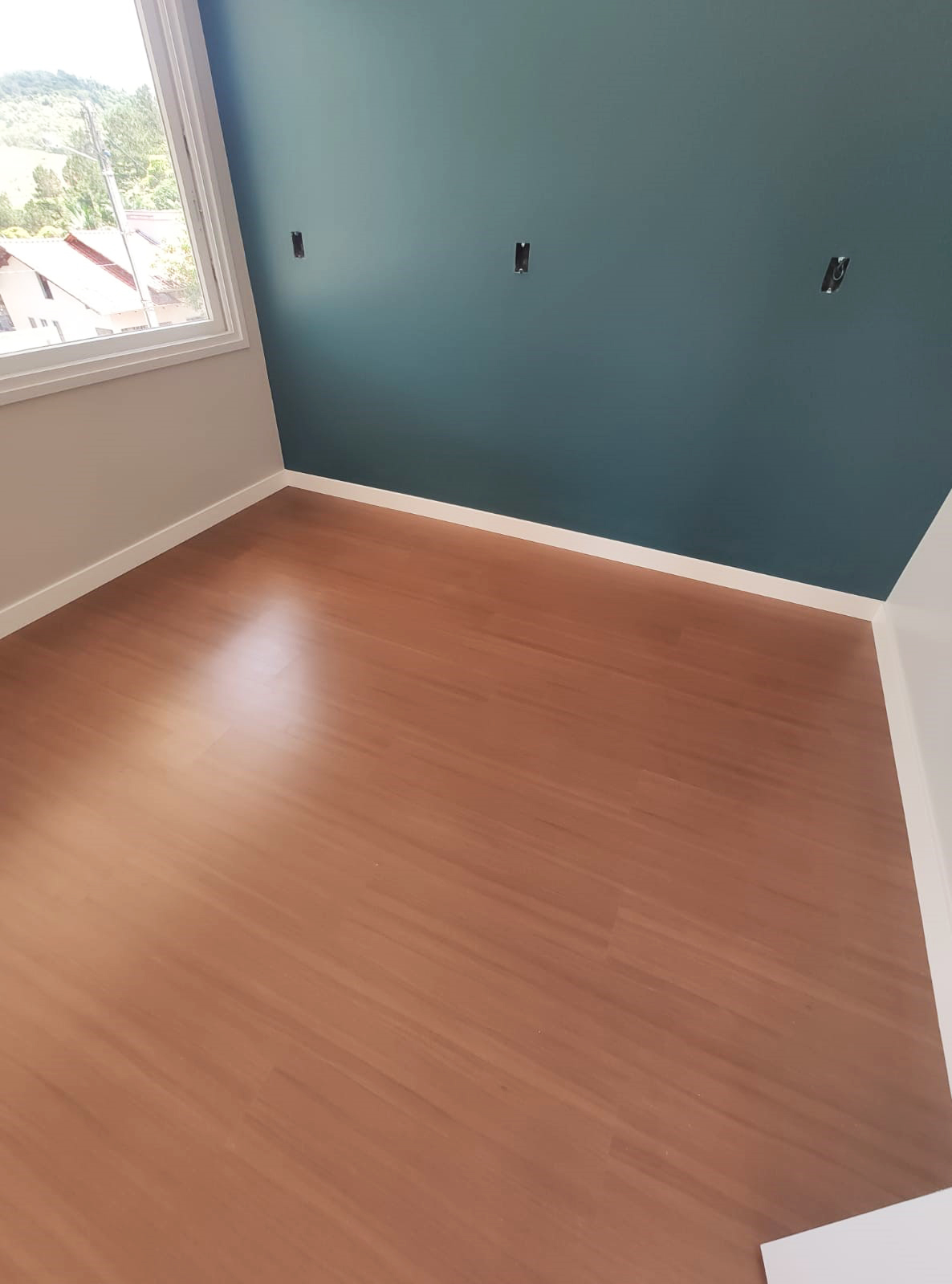 PISO LAMINADO NOGUEIRA NATURAL