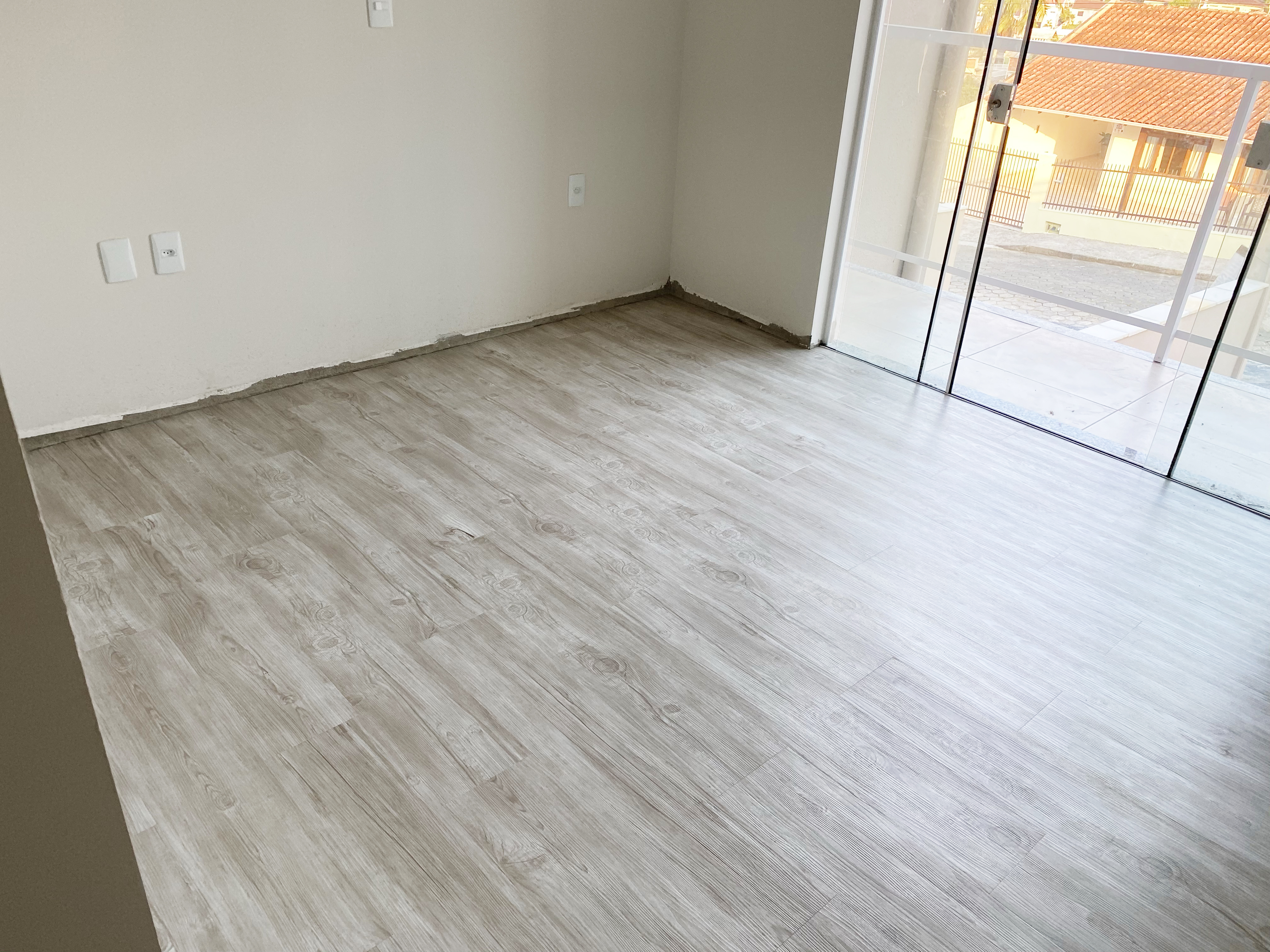 PISO DE PVC PÁTINA NEVOA