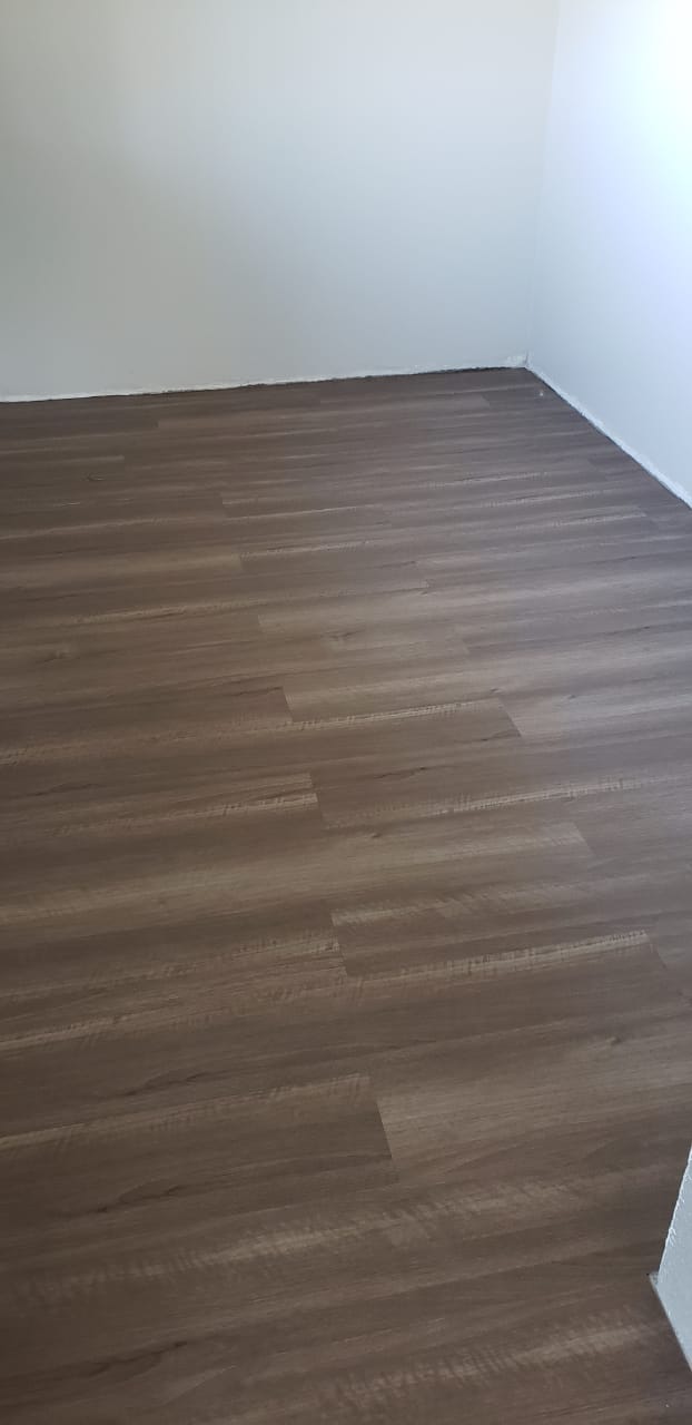 PISO DE PVC CAPUCCINO — foto 3